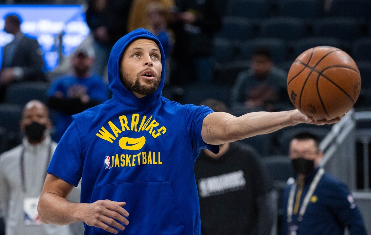 九游体育下载-关于今晚体能课后；摩纳哥外线爆发备战德甲；压力陡增；医务组通报恢复的信息